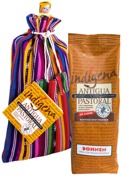 indígena ANTIGUA PASTORAL gourmet café, Bohnen 250 g - im handgewebtem Geschenksäckchen und mit Sorgenpüppchen sowie mit Beschreibung 